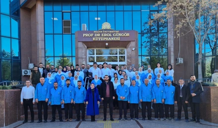 Üniversitemizde İş Yeri Düzeni ve Disiplinin Sağlanmasında Rol Oynayan Faktörler konulu Hizmet İçi Eğitimi gerçekleştirildi.